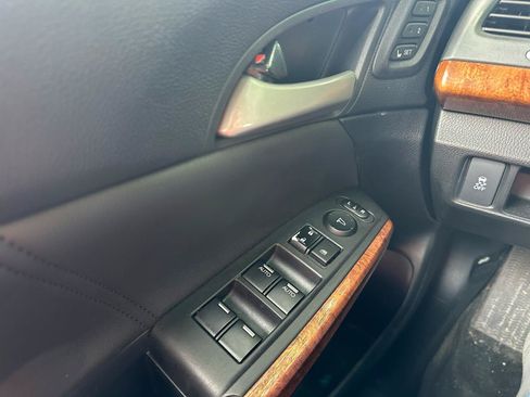 Used 2012 Honda Accord EX-L image 23