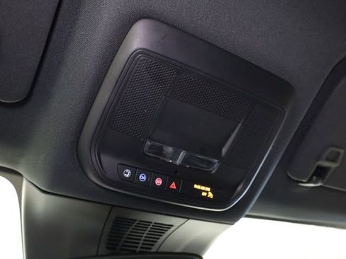 Used 2024 Honda Prologue EX image 24