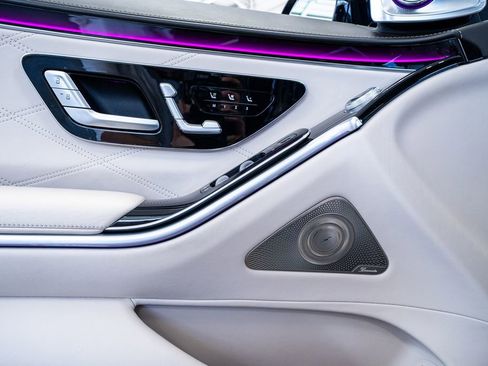 Used 2022 Mercedes-Benz Maybach S 580 4MATIC image 32