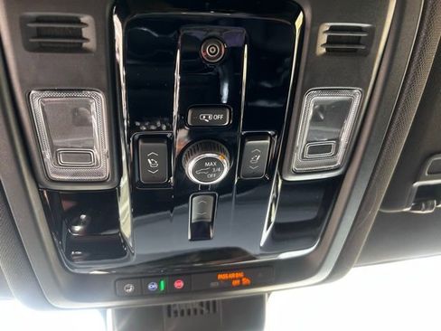 New 2026 Chevrolet Suburban High Country AWD/4WD image 36