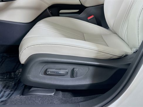 New 2026 Honda HR-V EX-L image 18