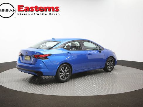 Used 2022 Nissan Versa SV FWD image 40