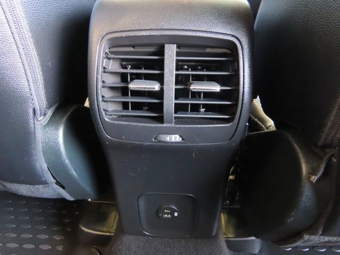 Used 2022 Ford Escape SEL w/ Technology Package AWD/4WD image 34