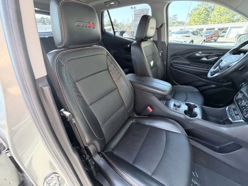 Used 2024 GMC Terrain AT4 image 19