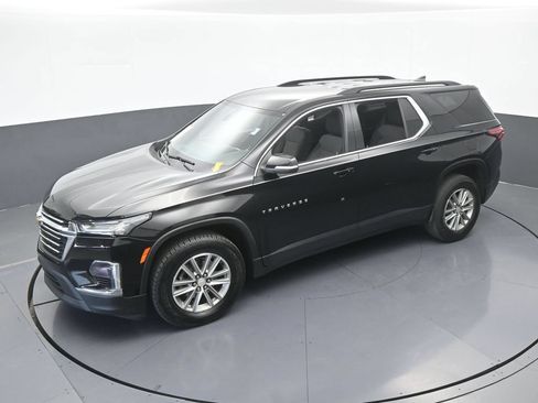 Used 2023 Chevrolet Traverse LT FWD image 51