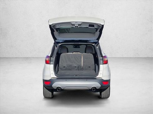 Used 2017 Ford Escape Titanium image 5