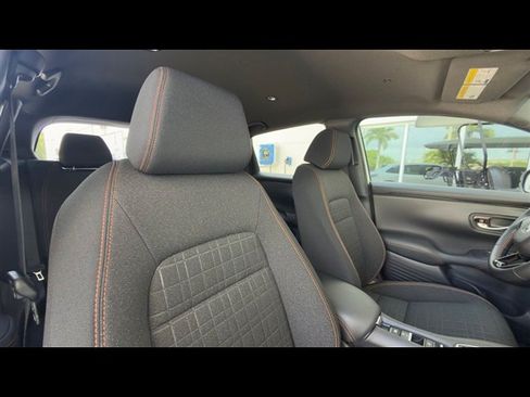 Certified 2025 Honda HR-V Sport image 9