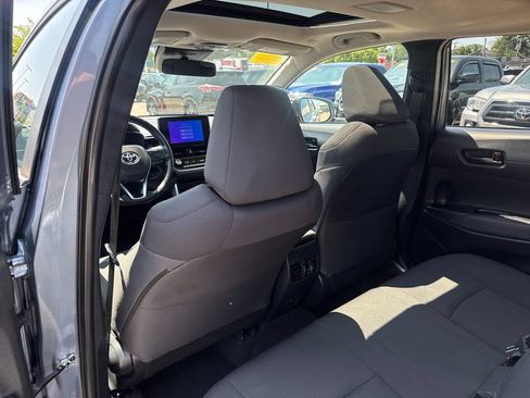 Used 2024 Toyota Corolla Cross LE w/ Moonroof Package AWD/4WD image 37