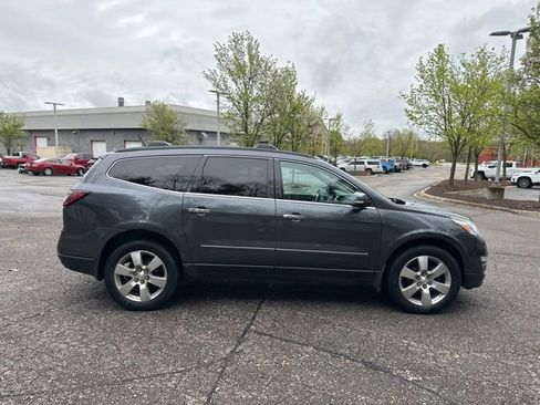 Used 2013 Chevrolet Traverse LTZ AWD/4WD image 6