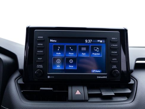 Used 2022 Toyota RAV4 LE AWD/4WD image 19