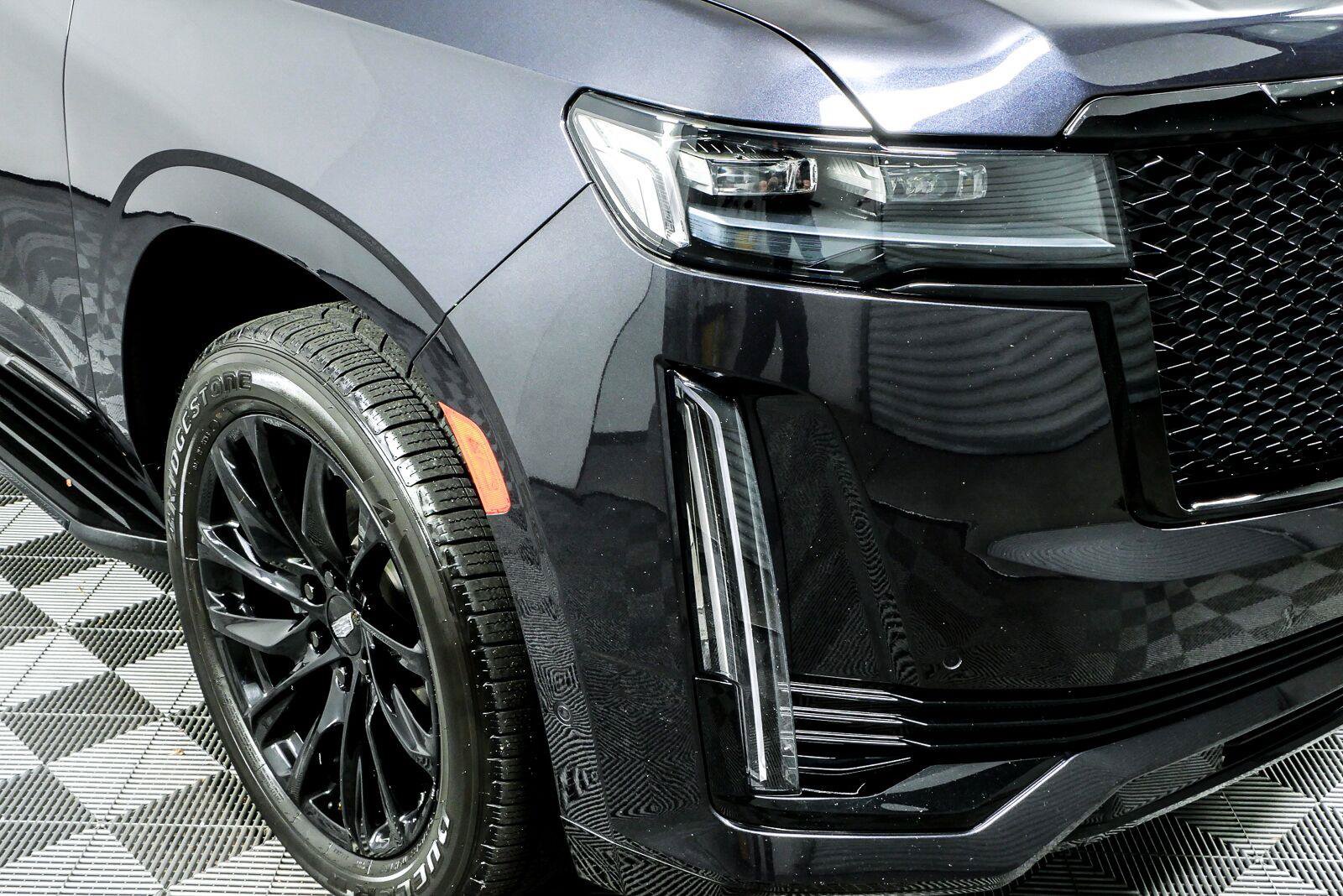 Certified 2023 Cadillac Escalade Sport AWD/4WD image 41