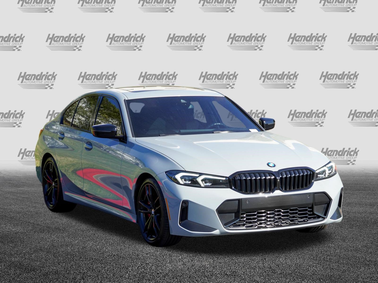 Used 2024 BMW 330i Sedan w/ M Sport Package RWD image 2