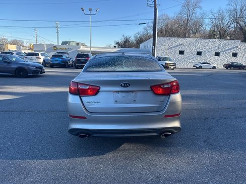 Used 2015 Kia Optima LX image 5