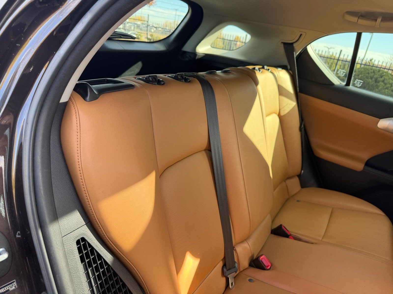 Used 2011 Lexus CT 200h Premium FWD image 18