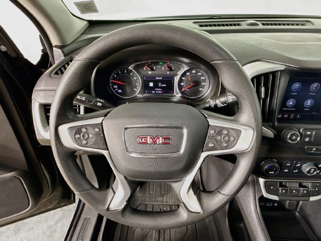 Used 2022 GMC Terrain SLE w/ Driver Convenience Package FWD image 4