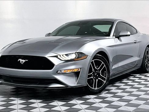 Used 2021 Ford Mustang Premium RWD image 2