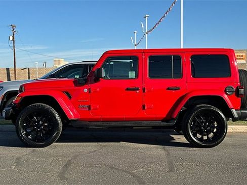 Used 2021 Jeep Wrangler Unlimited Sahara w/ Safety Group image 12