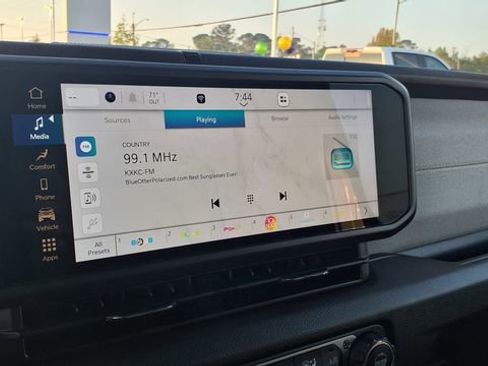 Used 2025 Jeep Wrangler Sport S image 23