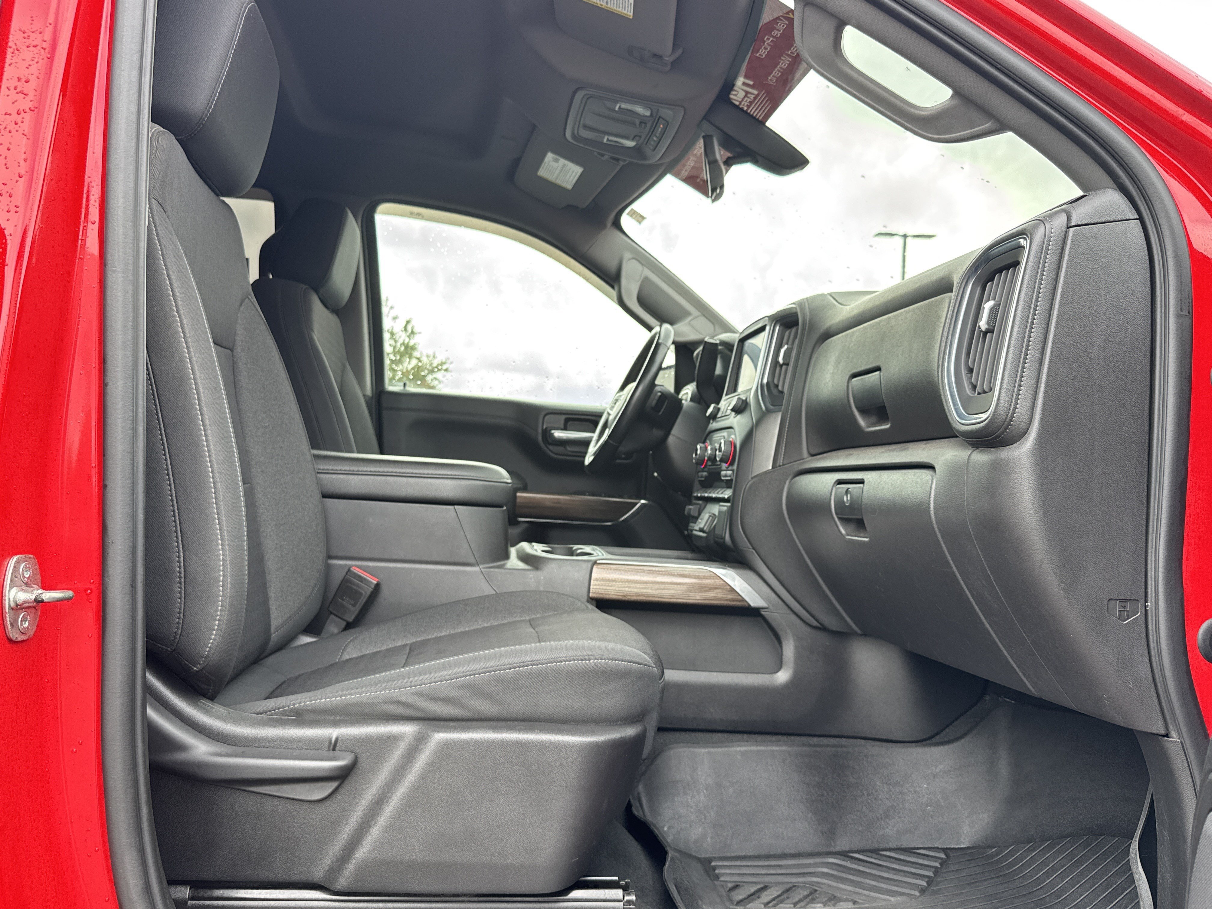 Used 2021 Chevrolet Silverado 1500 RST AWD/4WD image 31