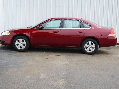 Used 2008 Chevrolet Impala LT FWD image 3