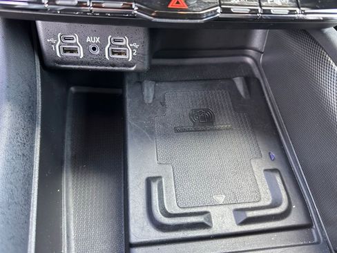 Used 2023 Dodge Durango R/T image 35