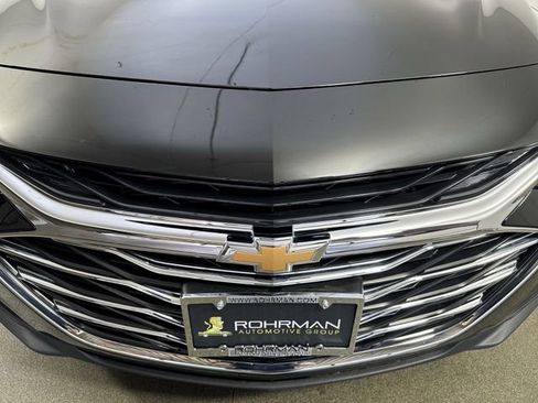 Used 2025 Chevrolet Malibu LS image 25