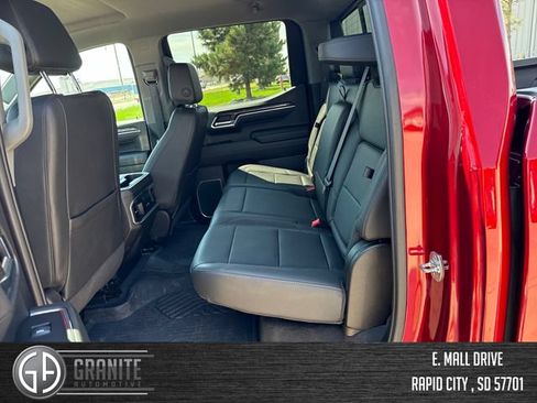 Used 2025 Chevrolet Silverado 1500 LTZ AWD/4WD image 24