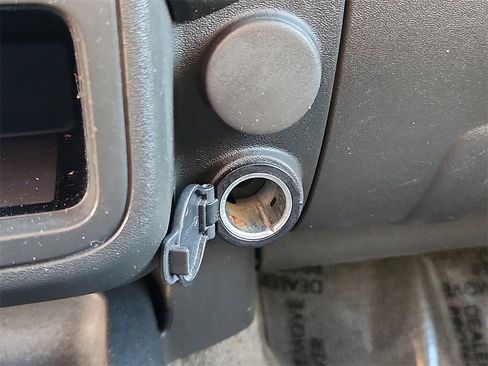 Used 2011 Nissan Xterra S w/ 4X4 Value Package image 23