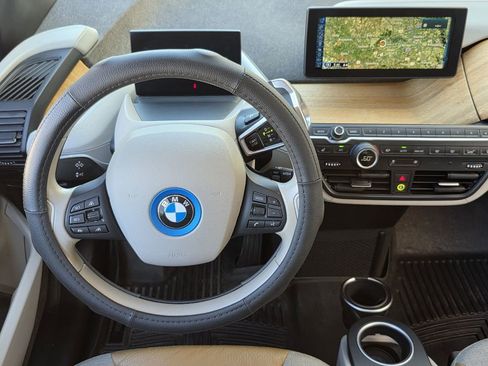 Used 2015 BMW i3 w/ Range Extender image 10