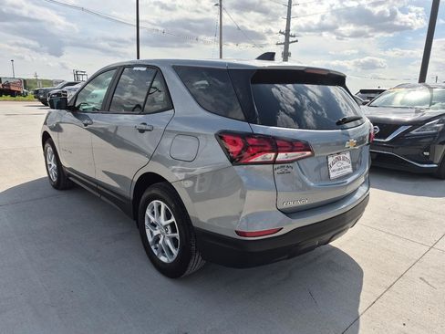 Used 2024 Chevrolet Equinox LS w/ LS Convenience Package AWD/4WD image 8
