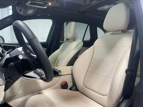 Certified 2026 Mercedes-Benz GLC 300 4MATIC image 21