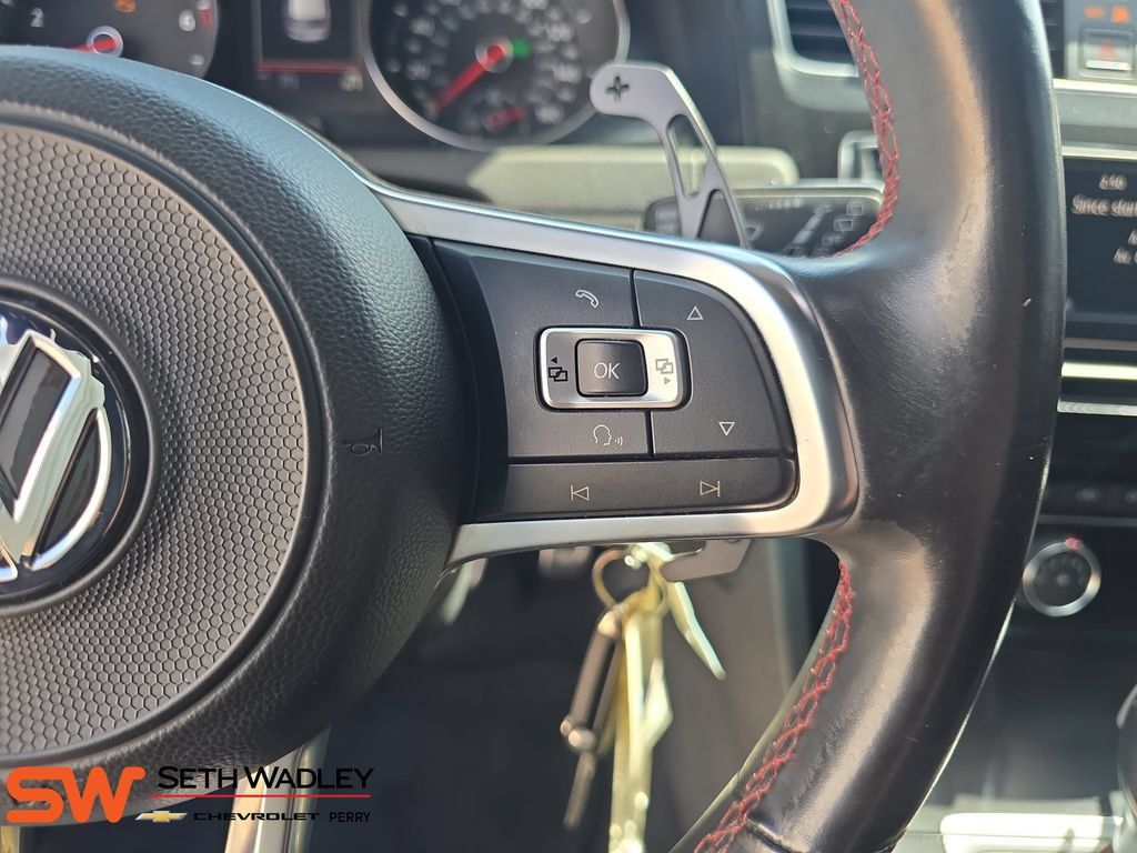 Used 2017 Volkswagen GTI S FWD image 17