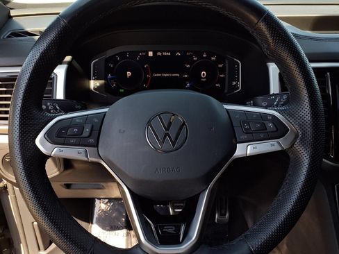Certified 2023 Volkswagen Atlas Cross Sport SEL Premium R-Line AWD/4WD image 15