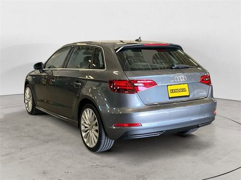 Used 2016 Audi A3 e-tron Premium Plus w/ Premium Plus Package image 3