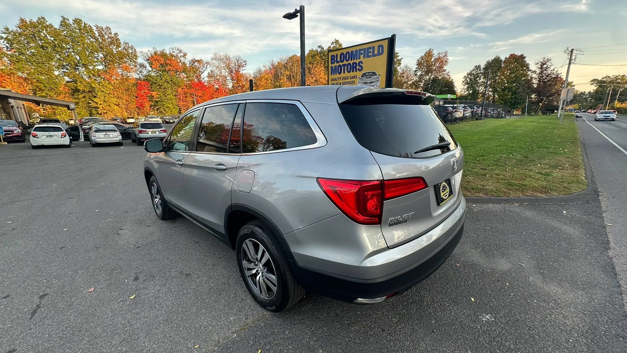 Used 2017 Honda Pilot EX-L image 7