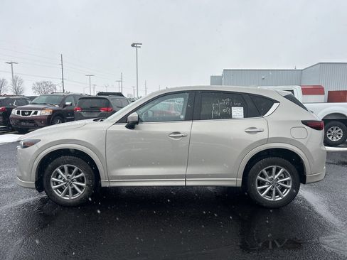 Used 2025 MAZDA CX-5 AWD 2.5 S w/ Preferred Package image 5