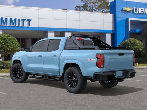 New 2026 Chevrolet Colorado Z71 w/ Midnight Edition AWD/4WD image 3