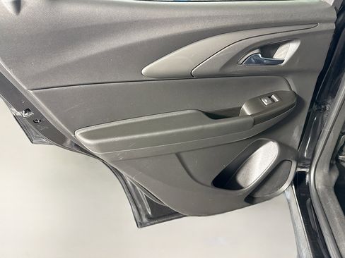 Used 2022 Chevrolet TrailBlazer LT w/ Convenience Package image 26