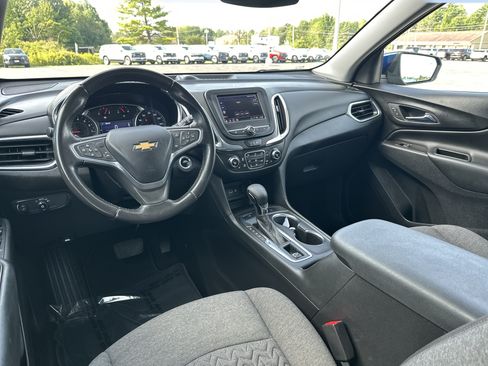 Used 2022 Chevrolet Equinox LT AWD/4WD image 8