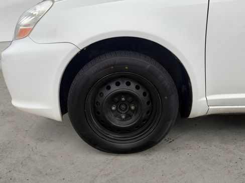 Used 2004 Toyota Echo Coupe image 14