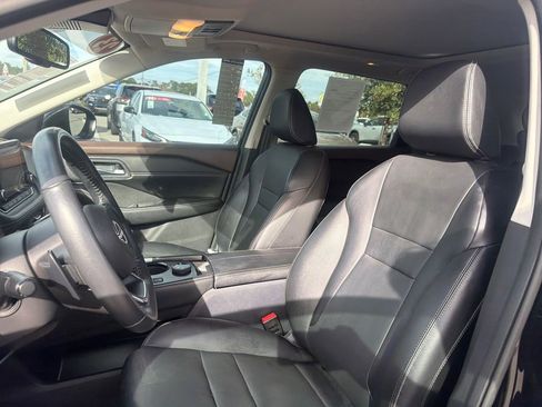 Certified 2023 Nissan Rogue SL image 18