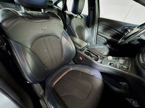 Used 2016 Chrysler 200 S w/ Comfort Group image 28