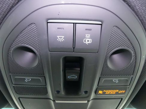Used 2023 Genesis G70 2.0T w/ Sport Prestige Package AWD/4WD image 45