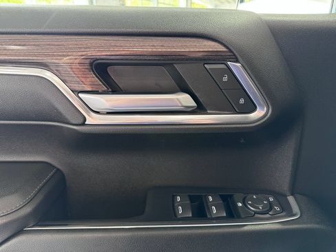 Certified 2024 Chevrolet Silverado 1500 RST AWD/4WD image 27