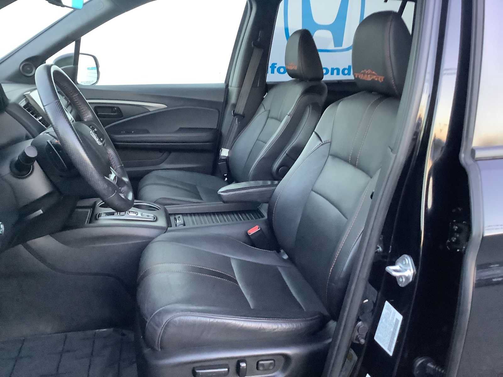 Used 2023 Honda Passport TrailSport image 11