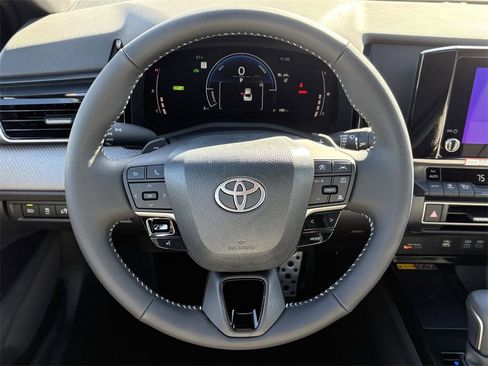 Certified 2026 Toyota Camry SE image 15
