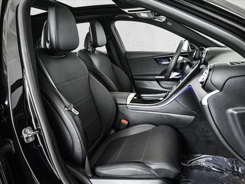 Certified 2026 Mercedes-Benz C 300 4MATIC Sedan image 23