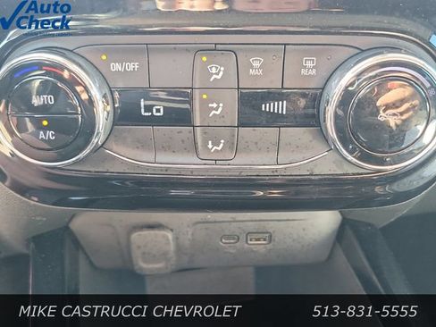 Used 2024 Chevrolet Trax LT FWD image 18
