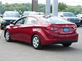 Used 2016 Hyundai Elantra SE image 5