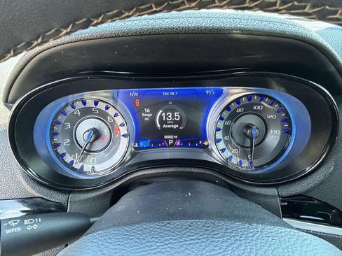 Used 2022 Chrysler 300 S RWD image 22